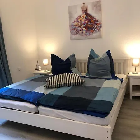 Apartment 3 *